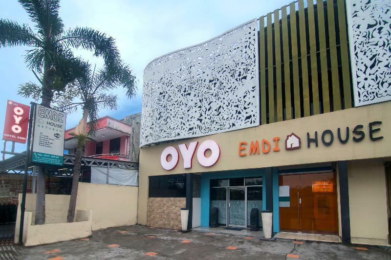 Oyo 198 Emdi House Seturan Hotel Yogyakarta Exterior photo